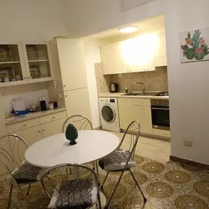  Appartamento A Mennulara, Centro Italia
